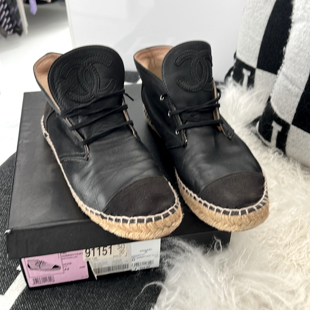 Chanel women’s high top espadrilles size 42 in box with dustbags